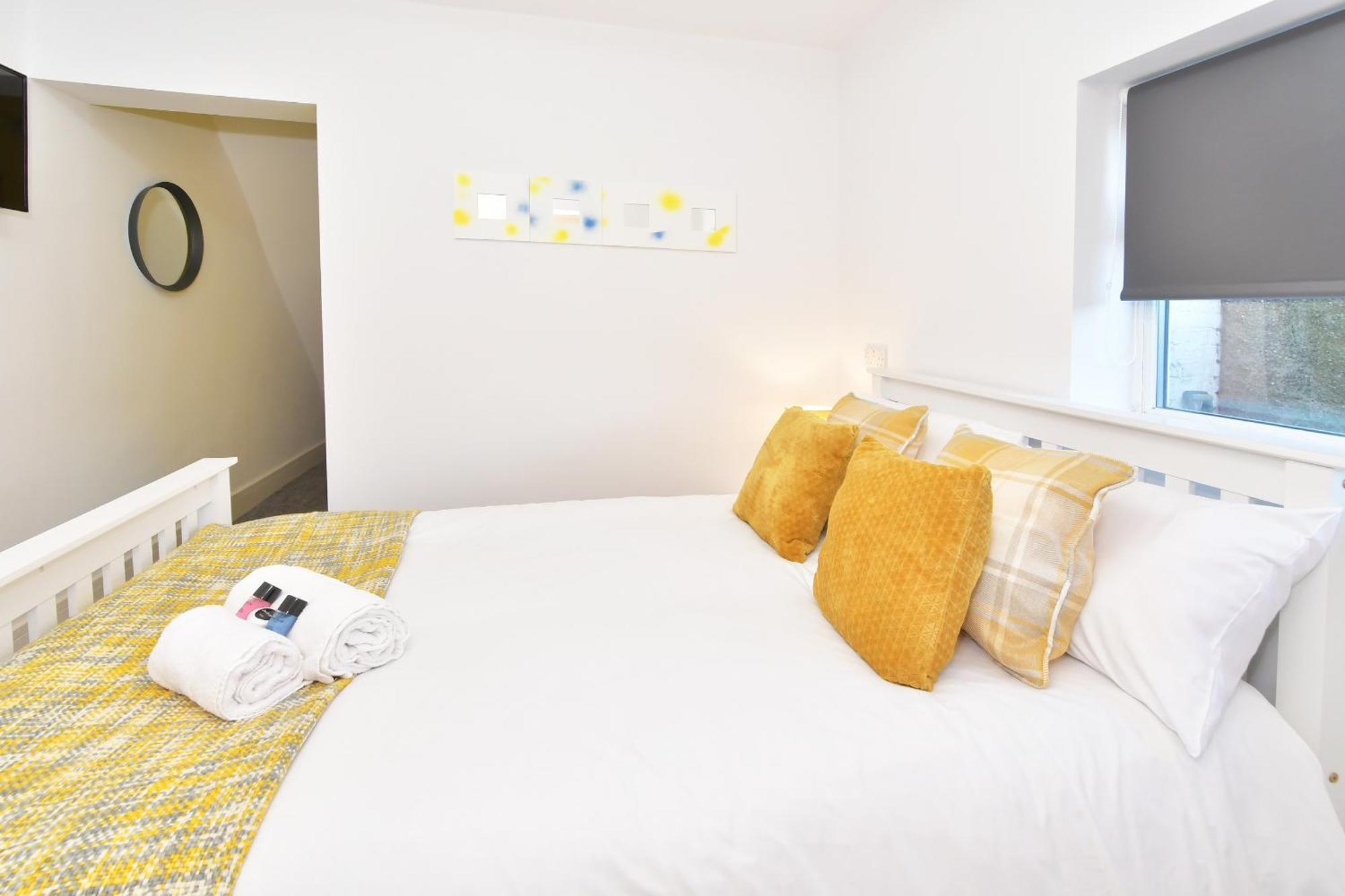 Townhouse @ Henry Street Crewe Hotel Bagian luar foto
